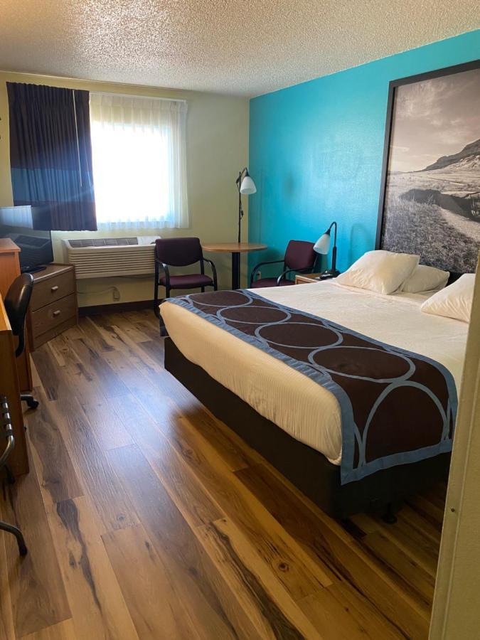Super 8 By Wyndham Ogallala Luaran gambar