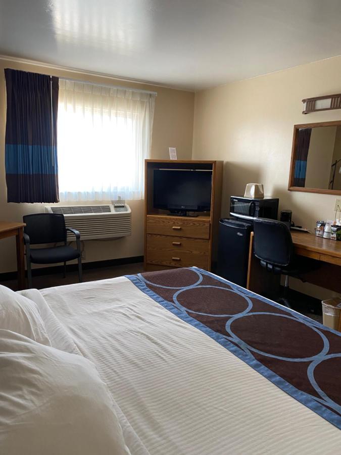 Super 8 By Wyndham Ogallala Luaran gambar