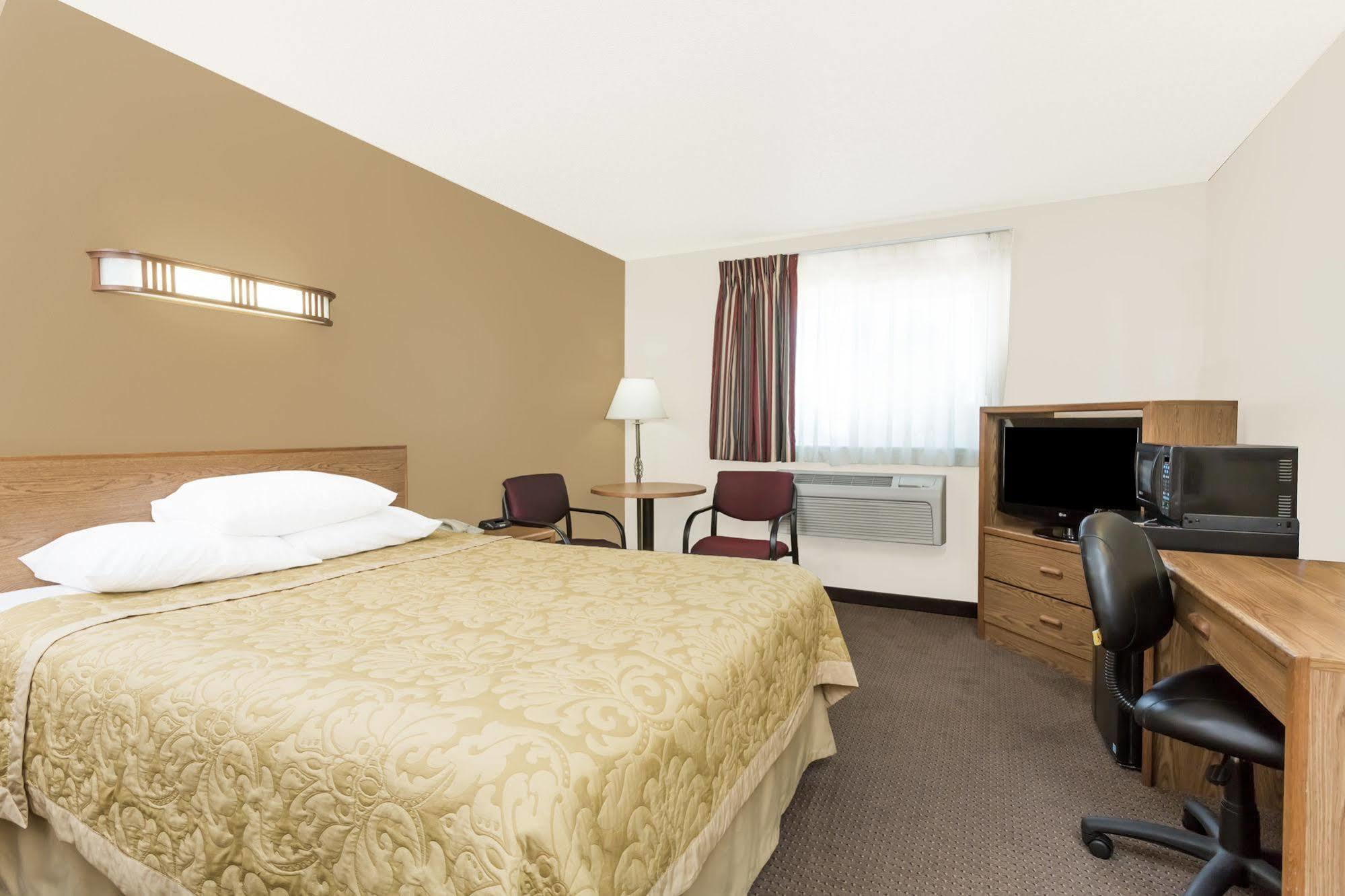 Super 8 By Wyndham Ogallala Luaran gambar